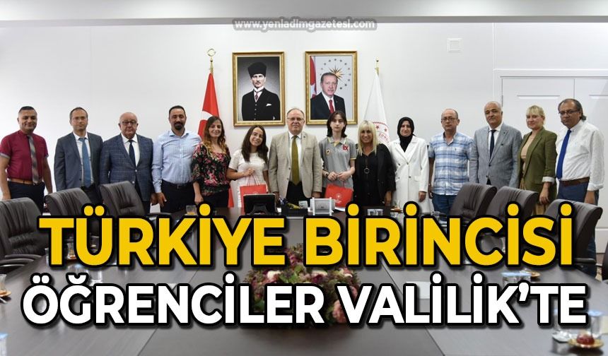Türkiye birincisi öğrenciler Valilik'te