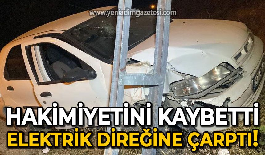 Direksiyon hakimiyetini kaybetti elektrik direğine çarptı!