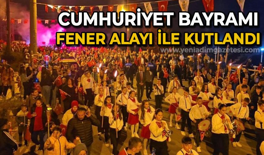 Cumhuriyet Bayramı’nda fener alayı coşkusu