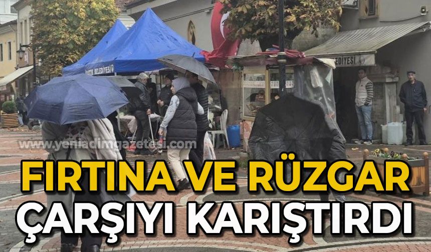 Fırtına ve rüzgar etkili oldu, çarşı karıştı