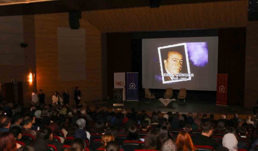 Fikir adamı Güngör düzenlenen panelde anıldı