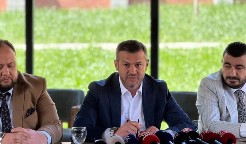 Başkan Çetinkaya: "Bir yandan borçları çeviriyorum bir yandan da yeni hizmetler üretiyorum"