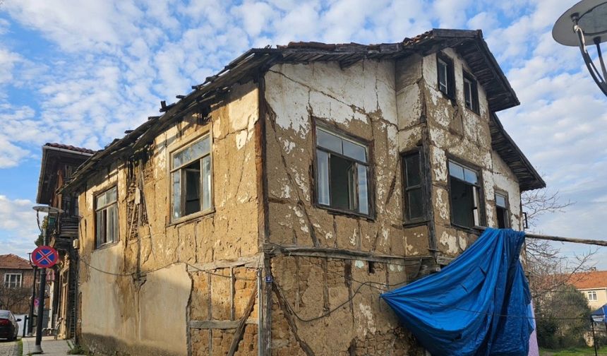 200 yıllık konak yeniden ayağa kalkıyor