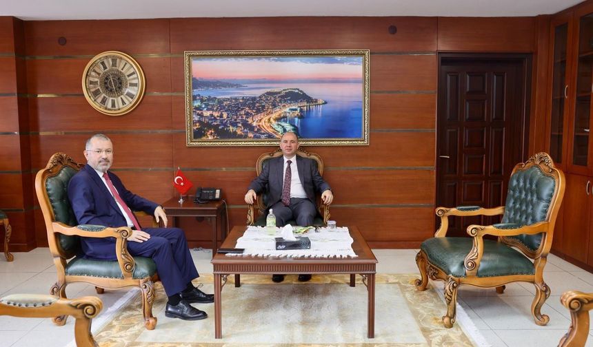 Rektör Kırışık, Ordu ve Giresun’da kurumsal ziyaretler gerçekleştirdi
