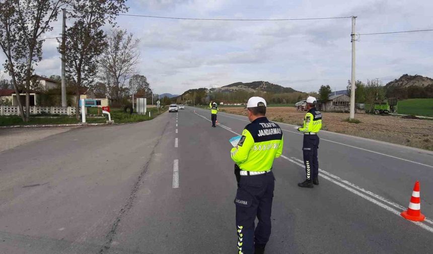Trafik denetimlerinde ceza yağdı