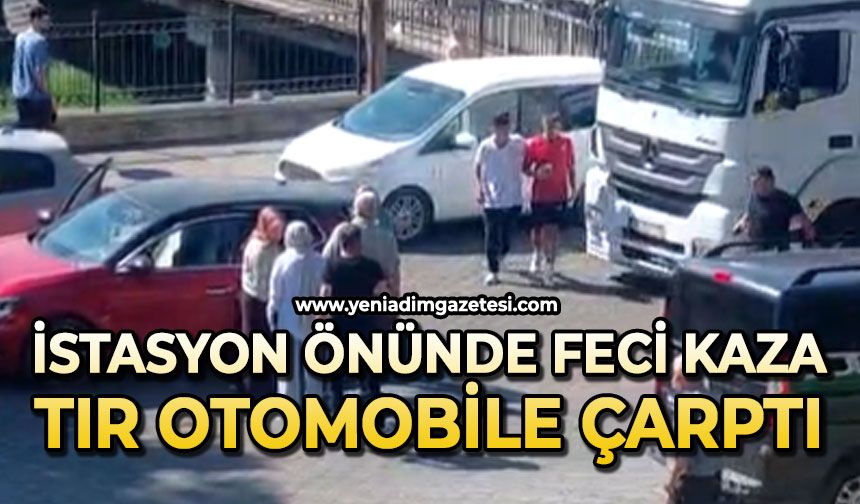 İstasyon önünde feci kaza: Tır otomobile çarptı