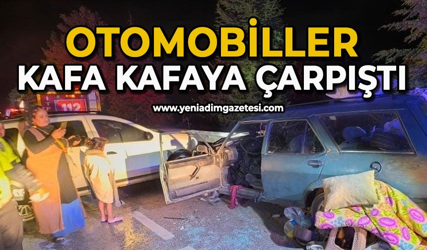 Otomobiller kafa kafaya çarpıştı