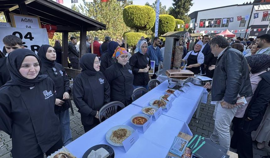 KBÜ’de 81 ilin kültürlerini tanıtan 2. KBÜFEST başladı