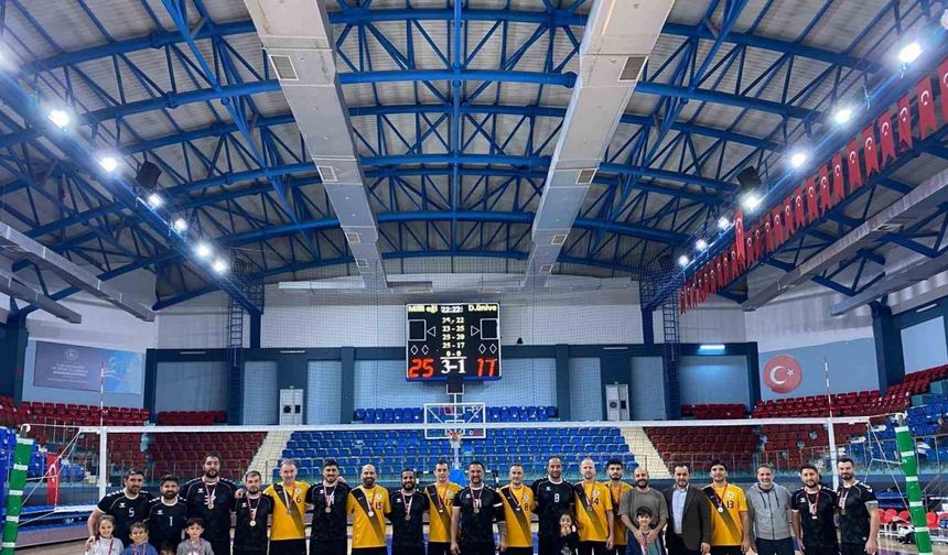 Kamu spor oyunları voleybol müsabakaları tamamlandı