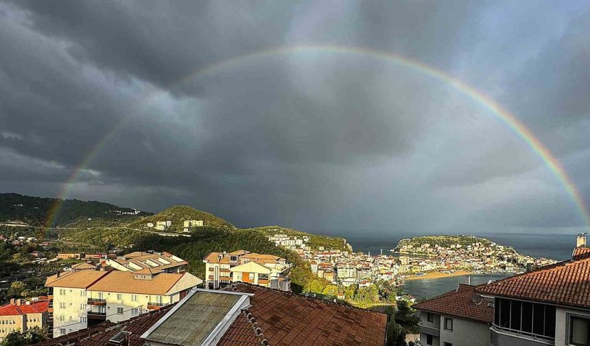 Yağmur sonrası gökkuşağı oluştu