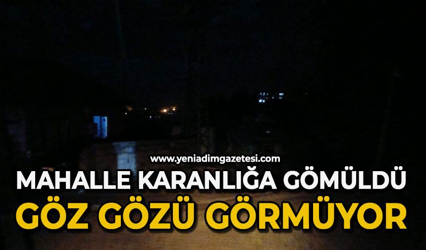 Mahalle karanlığa gömüldü: Göz gözü görmüyor
