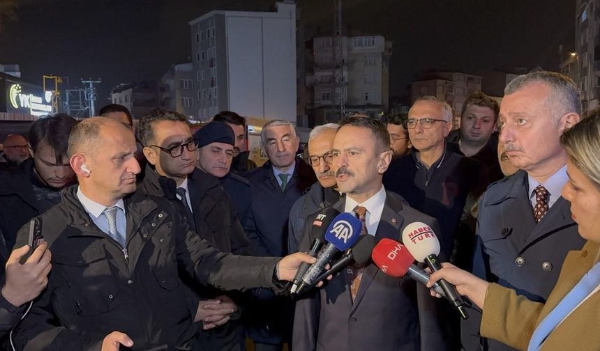 Aynı bölgede kolonu çatlayan bina tahliye edildi