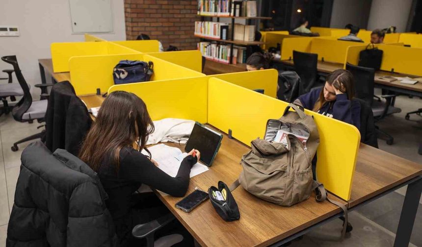 Başiskele'deki merkez öğrencilere konforlu çalışma ortamı sunuyor