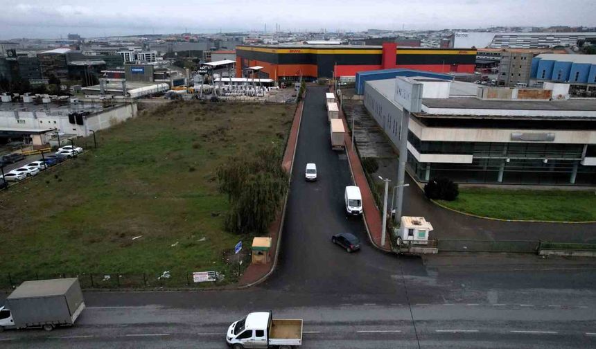 Hal binasına ulaşım güçlendirildi