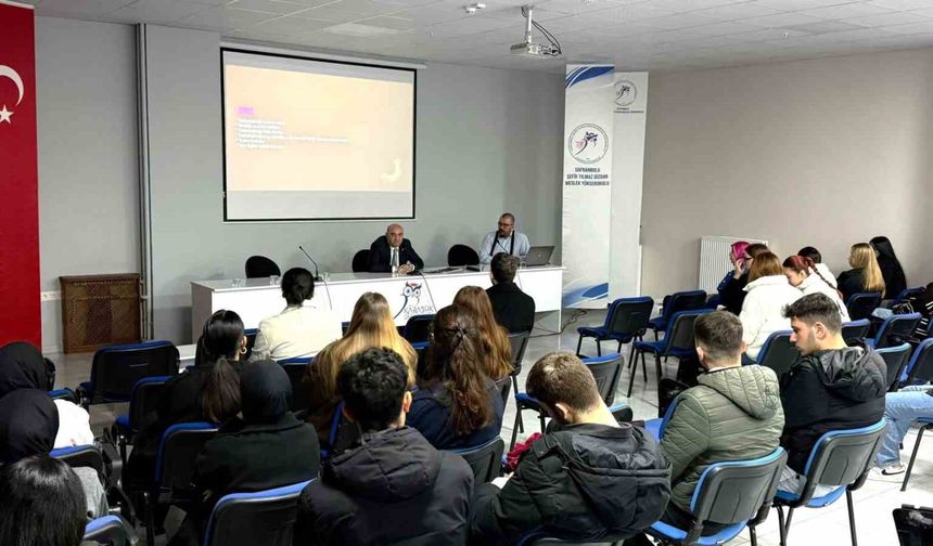 Kaymakam Baskın, KBÜ'de Kamu Yönetimi Dersi'ne konuk oldu