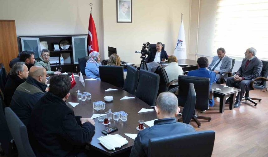 Rektör Kırışık, Eflani MYO Akademik Kurulu'na katıldı