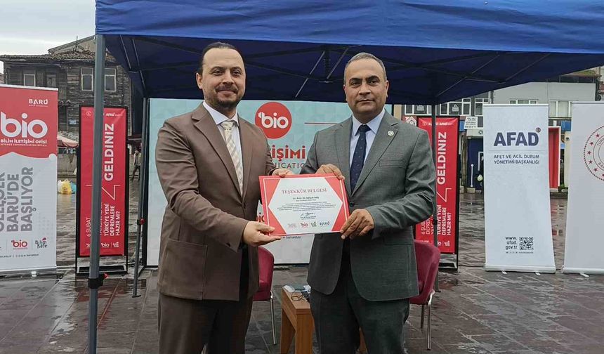 BARÜ Bilim Kafe Etkinliği'nde 'asrın felaketi' ele alındı