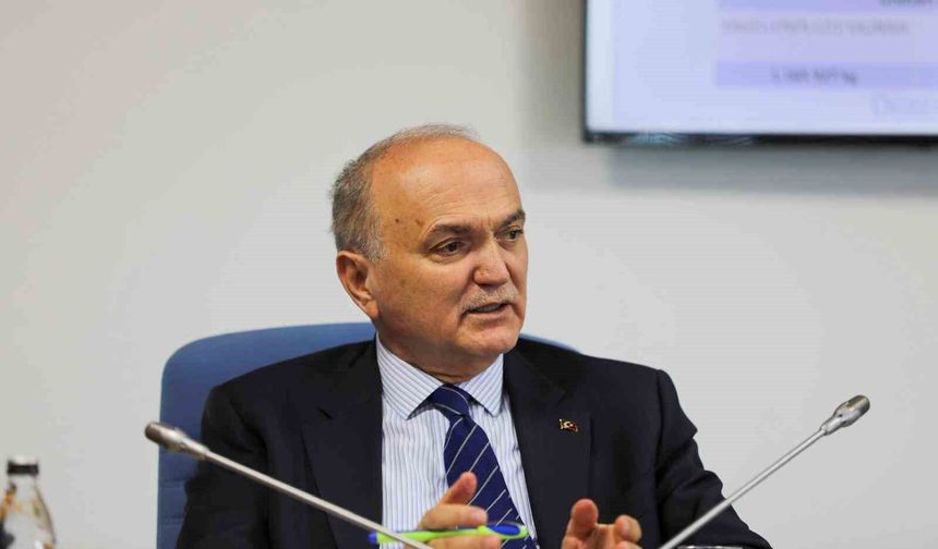 Başkan Faruk Özlü yeniden başkan seçildi