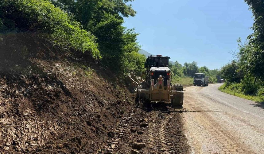 Derdin Köyü'nde beton kanal çalışması