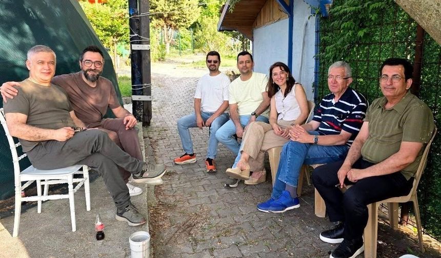 Doktorlar mangalda buluştu