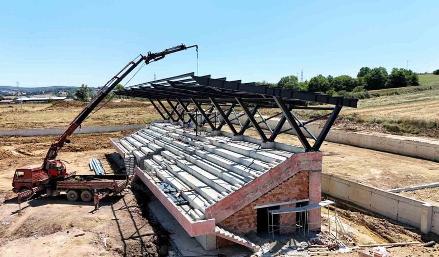 Kocaelispor'un yeni evi yükseliyor