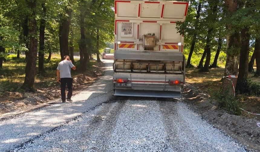 Muncurlu köy yolu soğuk asfaltla yenilendi