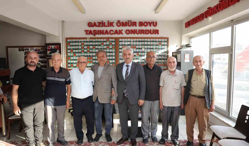 Vali Mehmet Makas'tan Gazilere anlamlı ziyaret