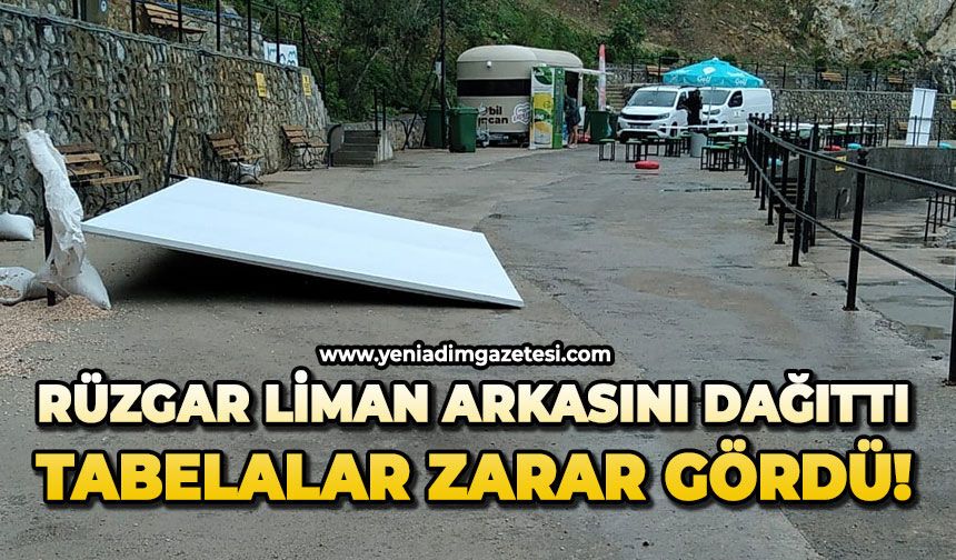 Rüzgar liman arkasını dağıttı, tabelalar zarar gördü!