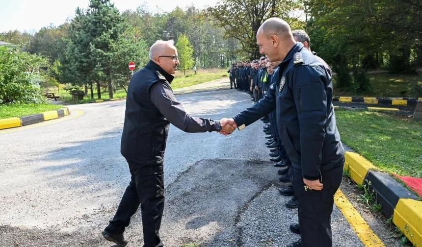 Bolu polisinin yeni araçları dualarla hizmete alındı