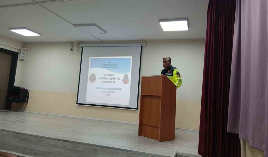 Mudurnu'da servis şoförlerine 'güvenli ulaşım' eğitimi