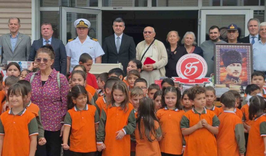 Silah arkadaşlarından şehidin adını taşıyan okula anlamlı destek