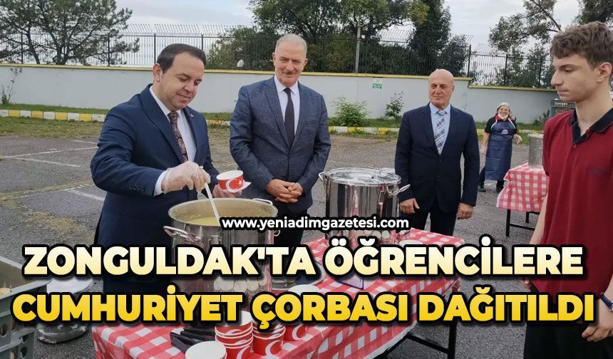 Zonguldak'ta öğrencilere Cumhuriyet çorbası dağıtıldı