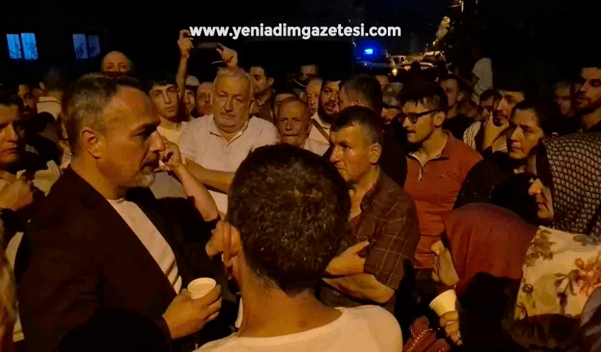 Susuz kalan 3 köyün sakinleri yol kapattı