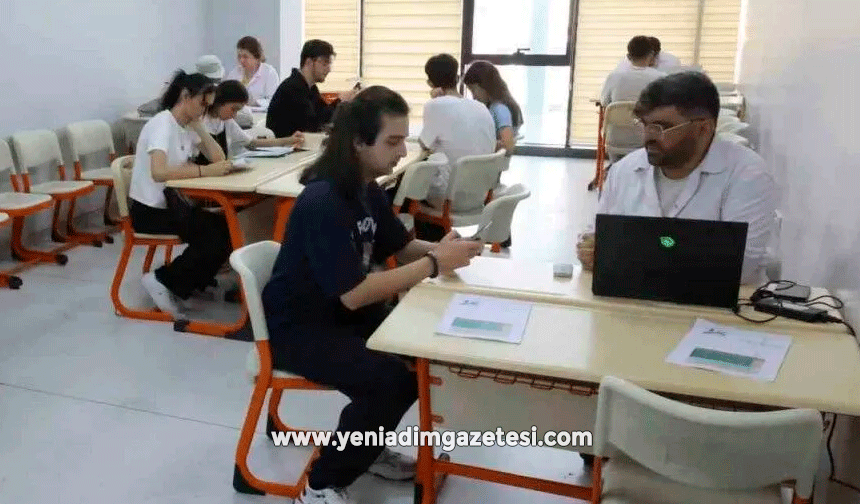 Öğrenciler en doğru tercihi uzman eğitimcilerle birlikte veriyor