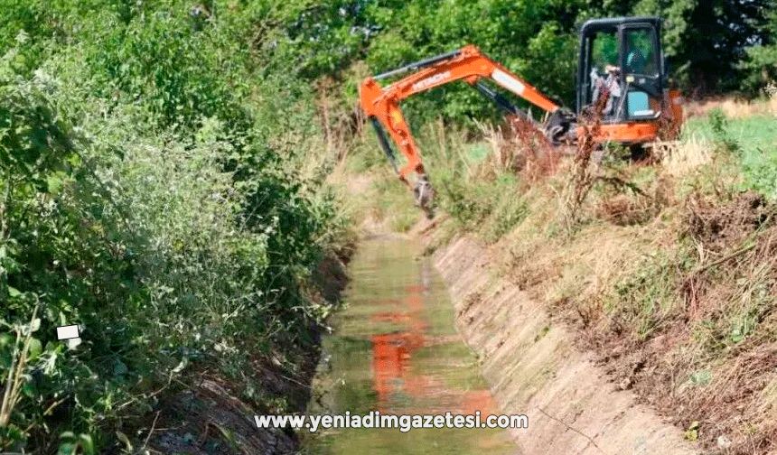 50 bin dekar tarım arazisini besleyen sulama kanallarında temizlik