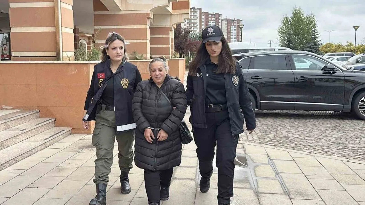 Bir Gun Boyunca Evde Yalniz Biraktigi Bebeginin Olumune Sebep Olan Kadina 22 Yil Hapis Cezasi 20250929 A W548156