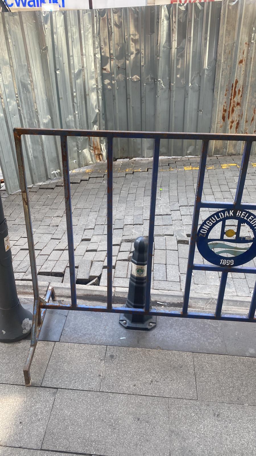 Çöktü 2