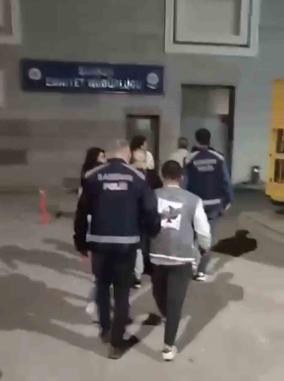 F U H U Ş-8