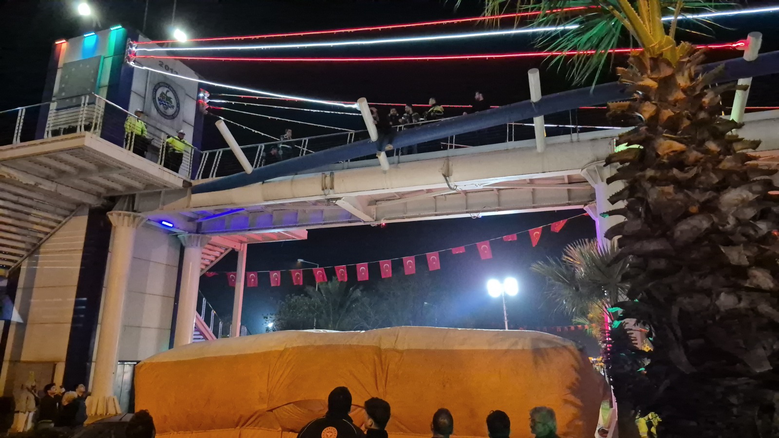 4068E4Ed 884C 46E6 A5F5 6A8Eea18D05D