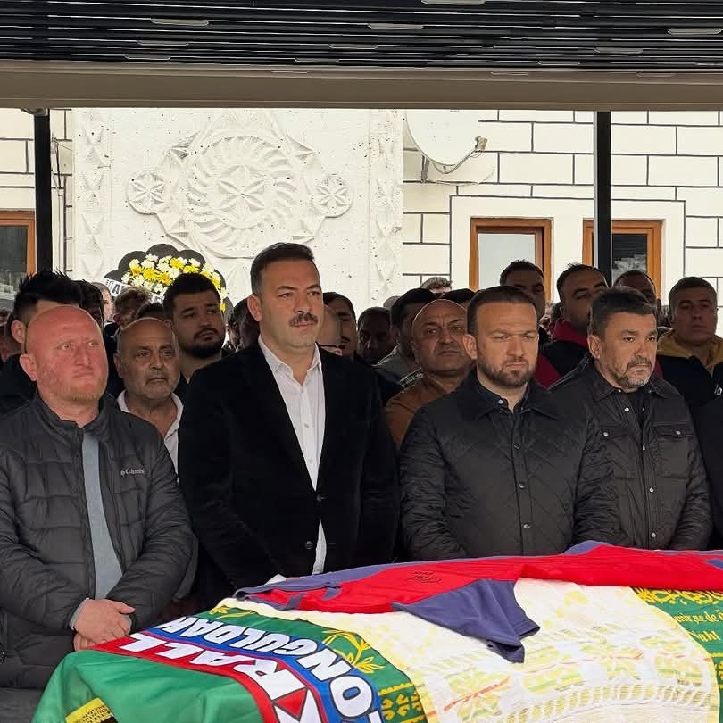 635C1Eff 3E18 499C A562 E7D48236C4Db