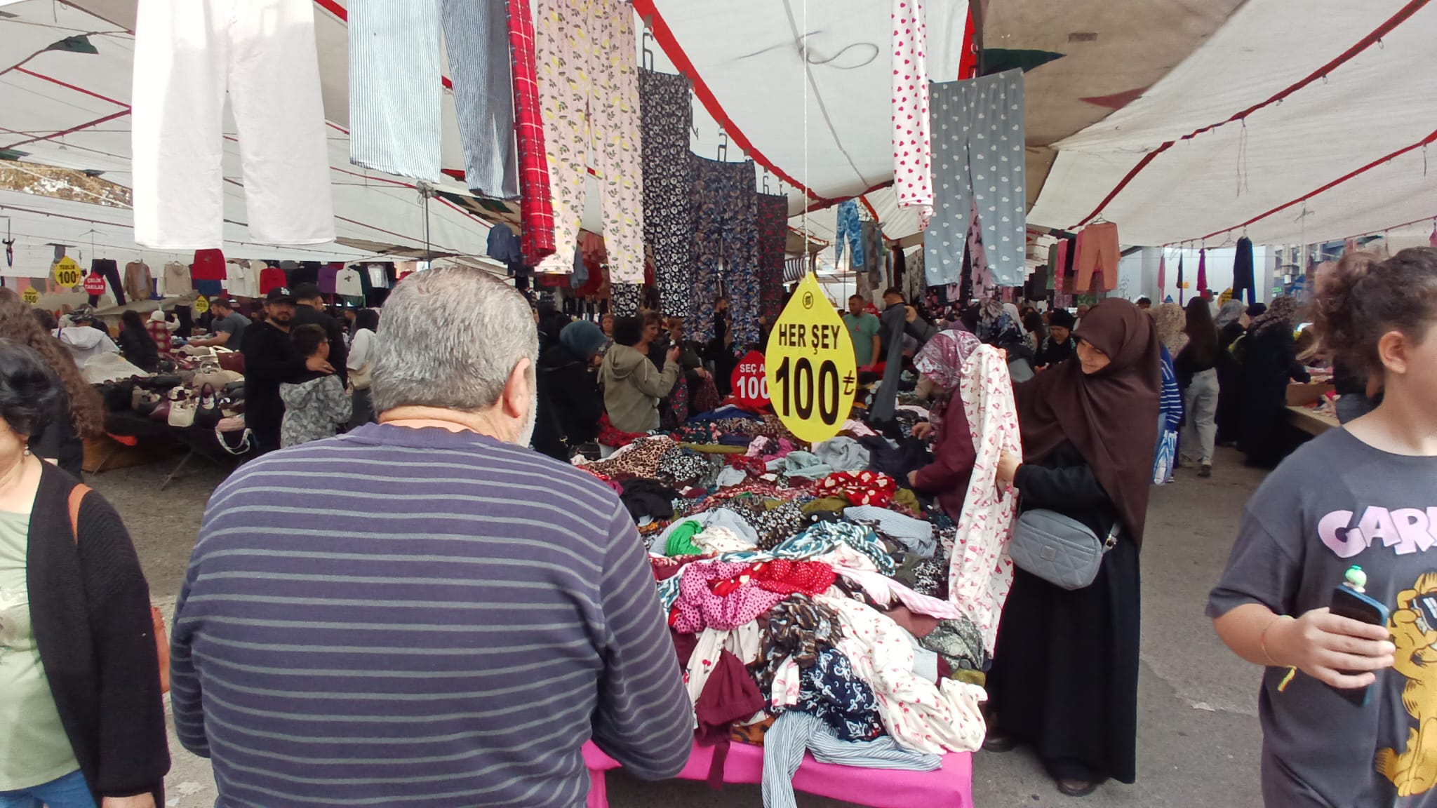 89104F9F A402 4527 85C0 Cf63E92E7747