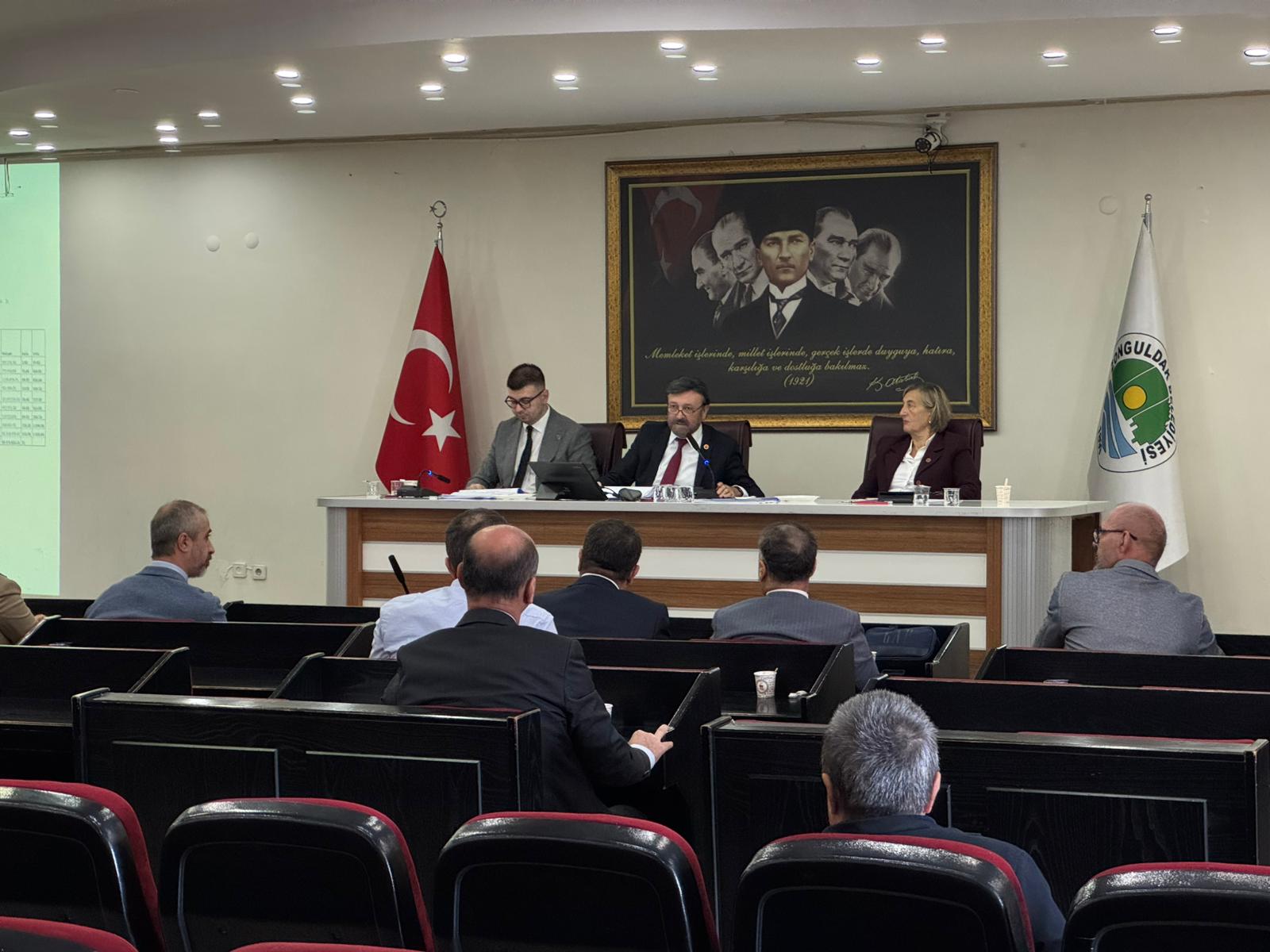 A2E44400 91F3 4834 Bee1 F1505351148E