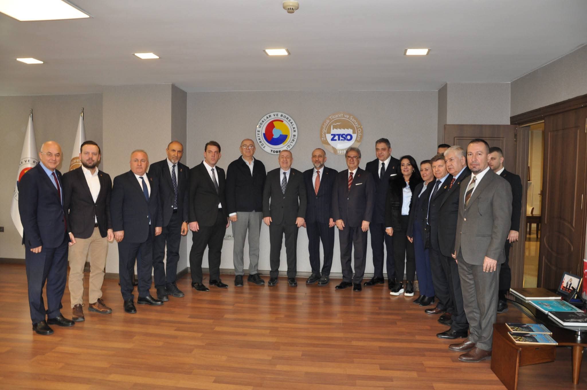 Dbadf4D0 602A 40Fa A7B7 768E1C366F65