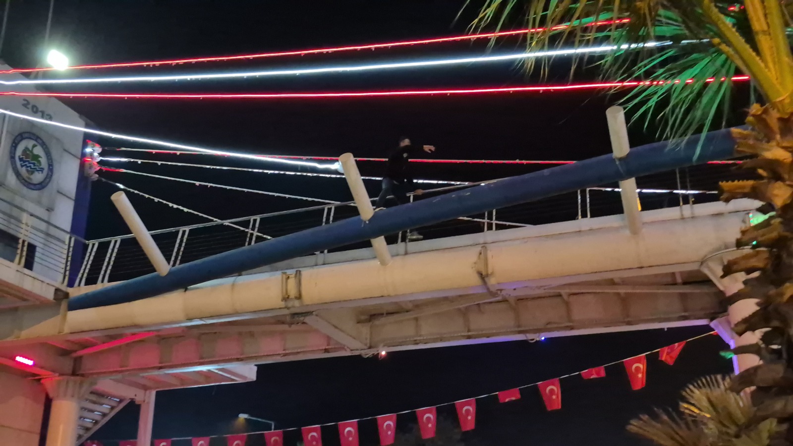 E782Bc5D C7F9 42C9 8Abe C530Aff35C89