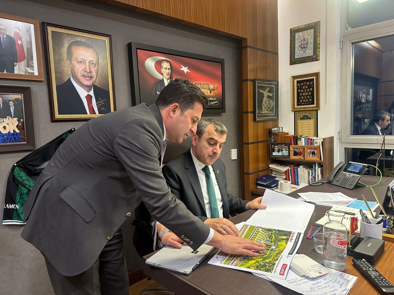 Ea9B7657 0Bf3 4F35 99D9 C442Ca81Bc40