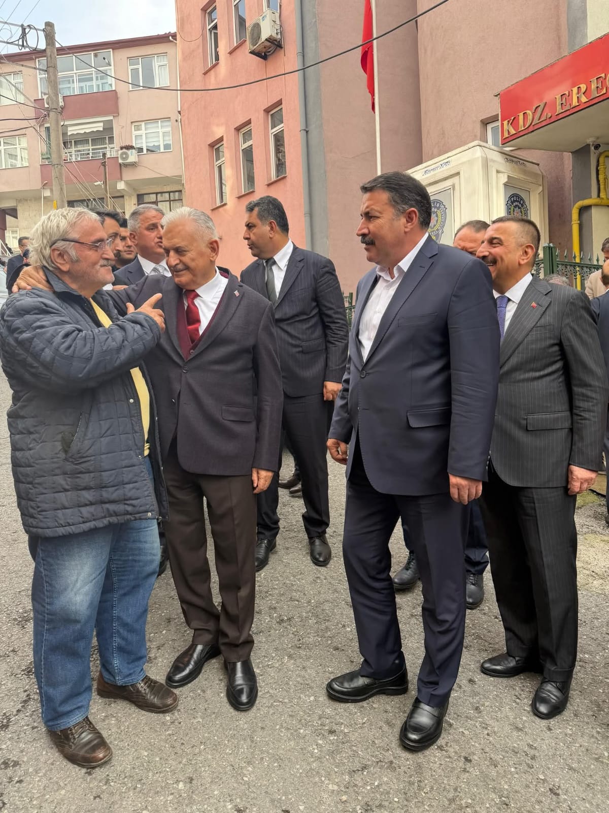 F1325713 5958 47Ed B98E 20238Baeb7A5