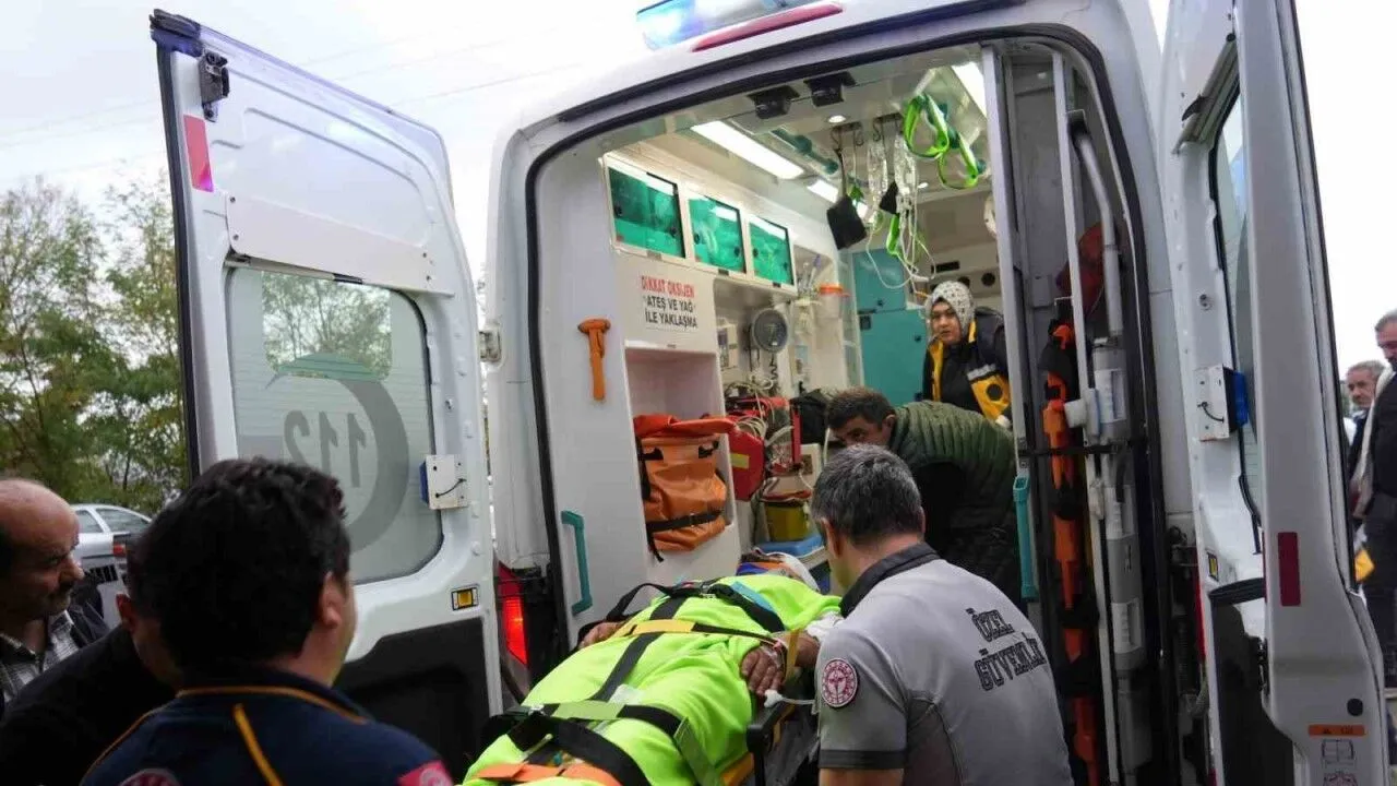 Mantar Toplarken Ayinin Saldirisina Ugrayan Imam Yaralandi 20251112 A W578274