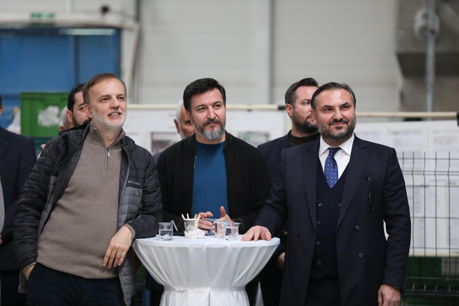 83Eab452 D4F0 40A9 B87A Fe881C1C7122