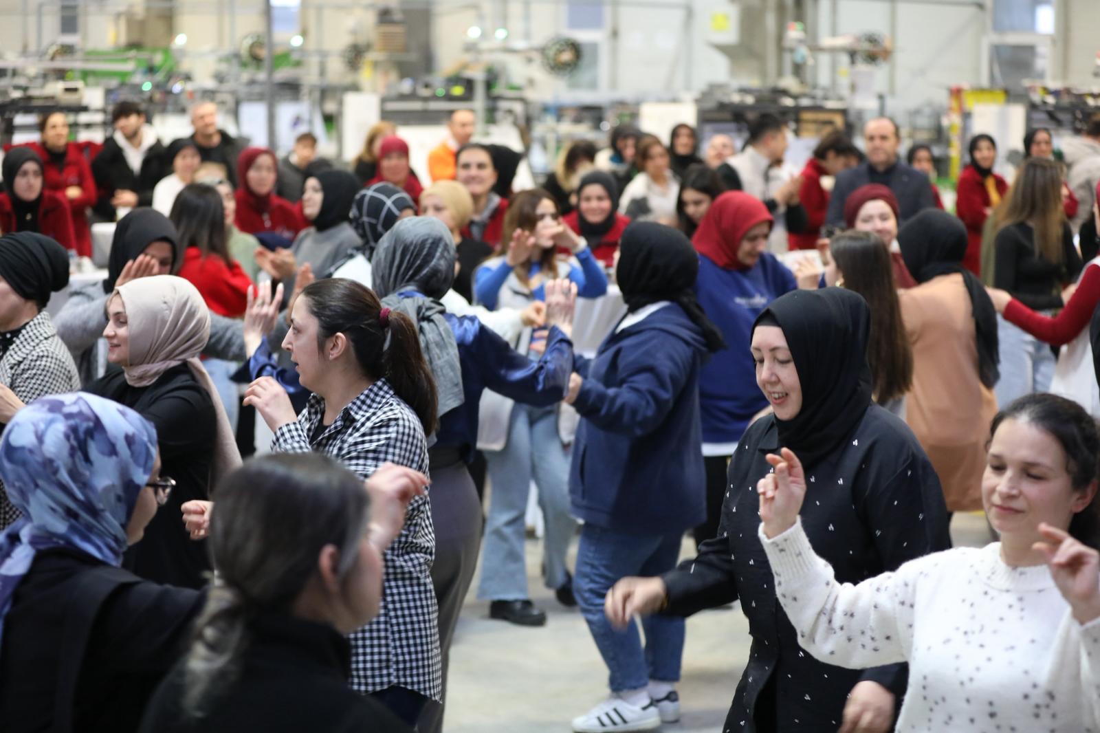 8583Eb7C 7A7C 408E 8D03 79F8E7C52C9B