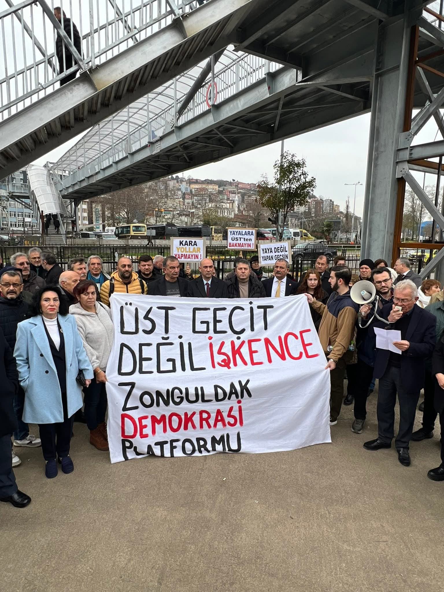 933B0B6E 10Ce 4Ea8 815C 02407029Da3D